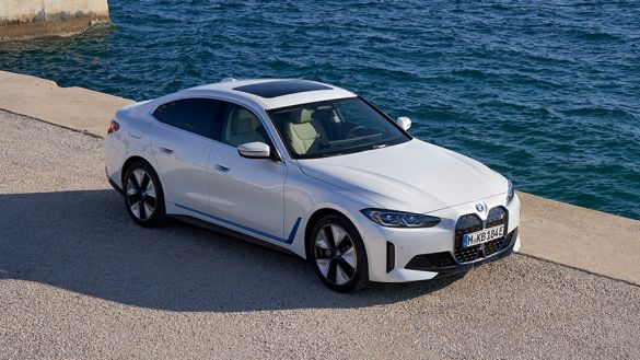 BMW I4 Bergamo Lecco Sondrio esterni 2