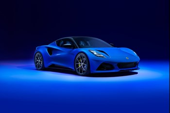 Lotus Emira Milano gallery 1