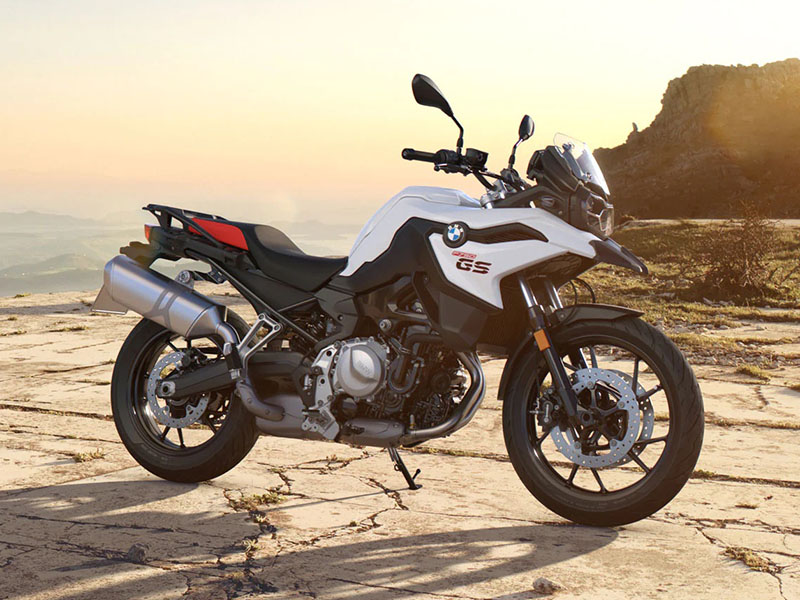 BMW F750gs Lecco Sondrio esterni