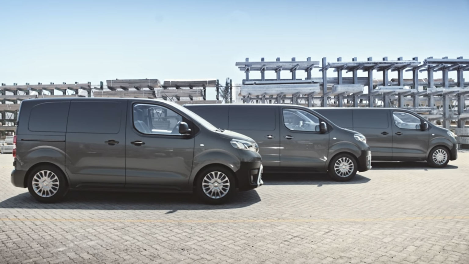 Toyota PROACE Monza e Brianza esterni 2