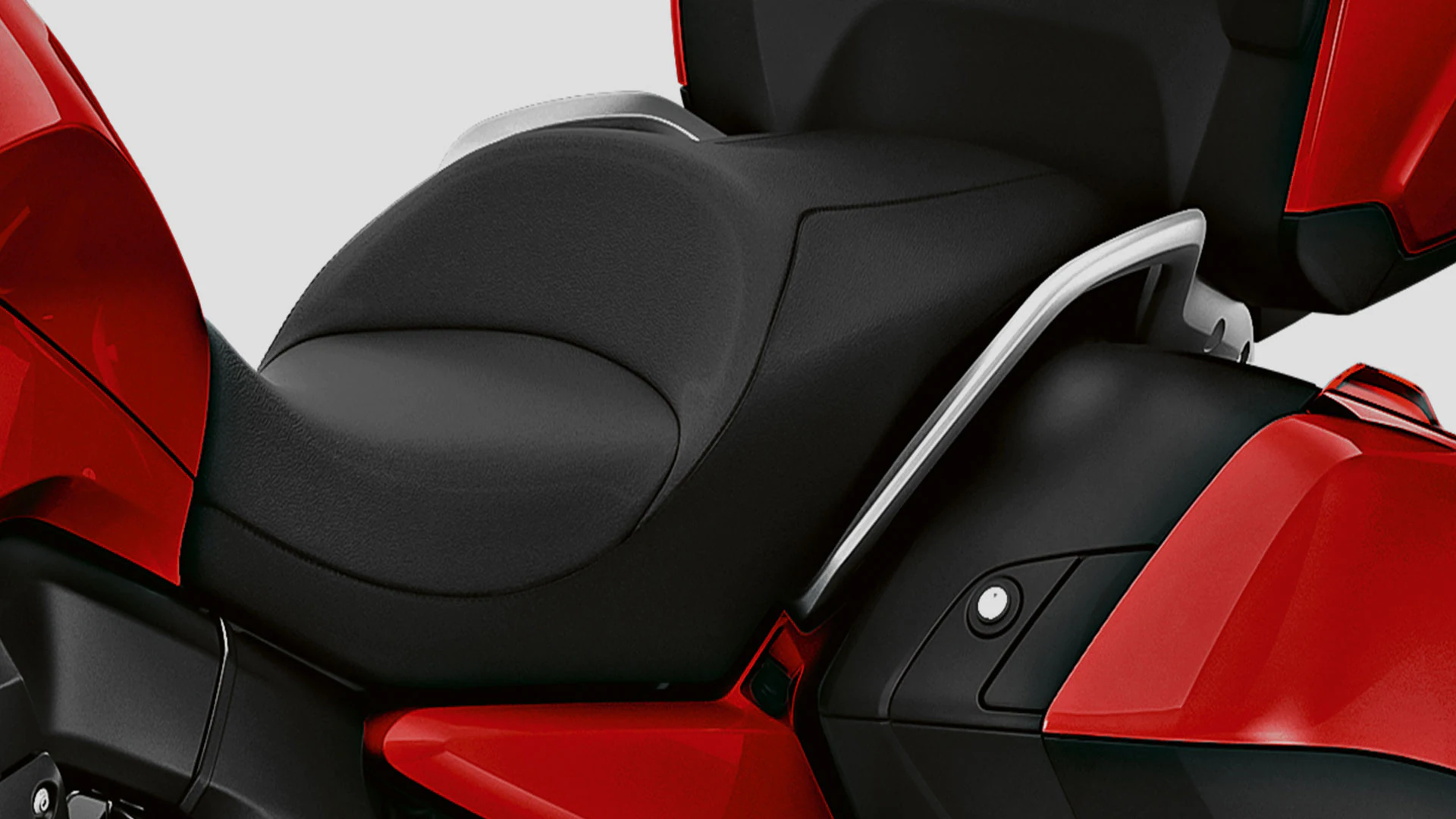 BMW K1600GA Lecco Sondrio dettaglio