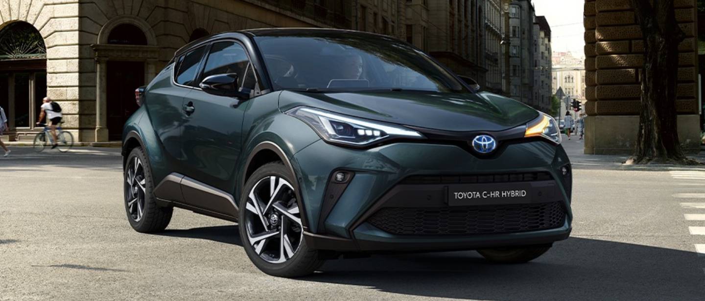 TOYOTA C HR HYBRID (2)
