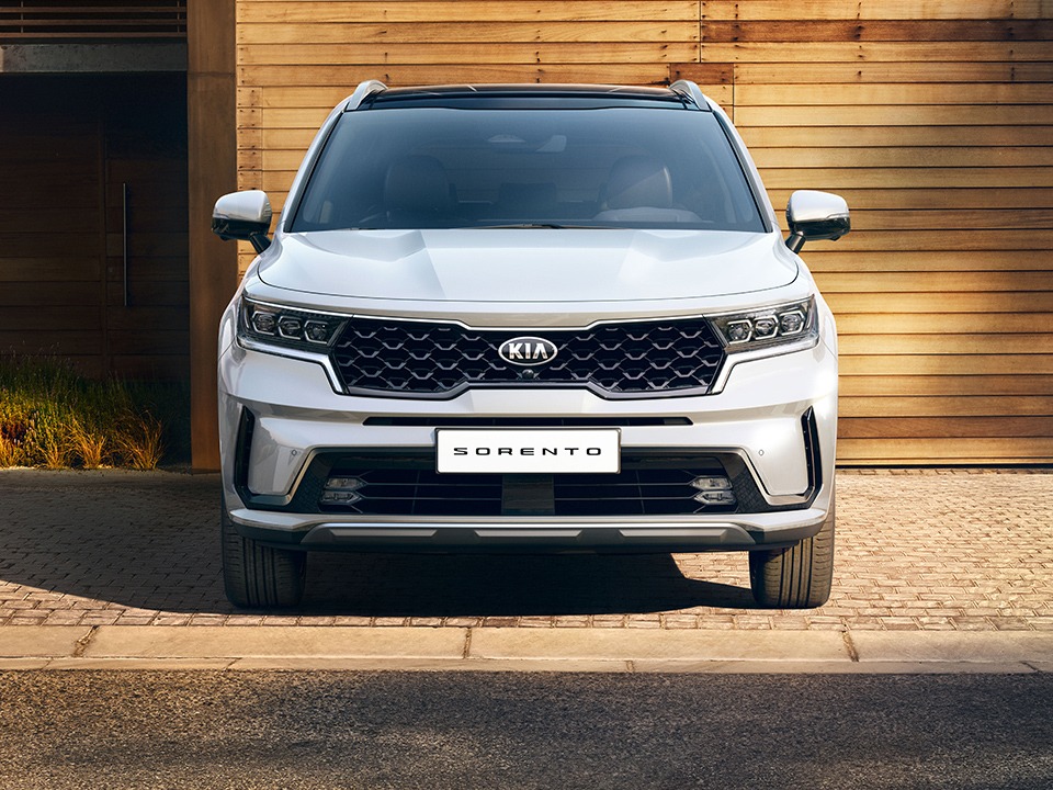 Kia Sorento Hev Milano esterni