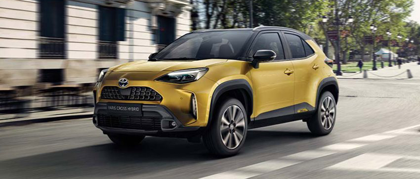 Toyota Cross Hybrid promozione Monza e Brianza slide