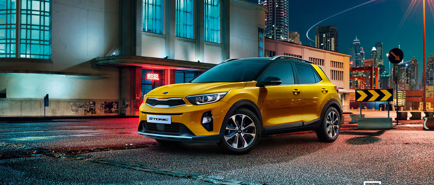 Kia Stonic promozione Milano slide