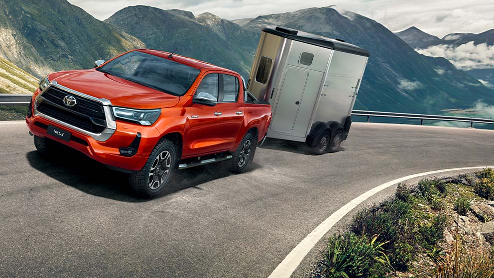 Toyota Hilux Monza e Brianza esterni
