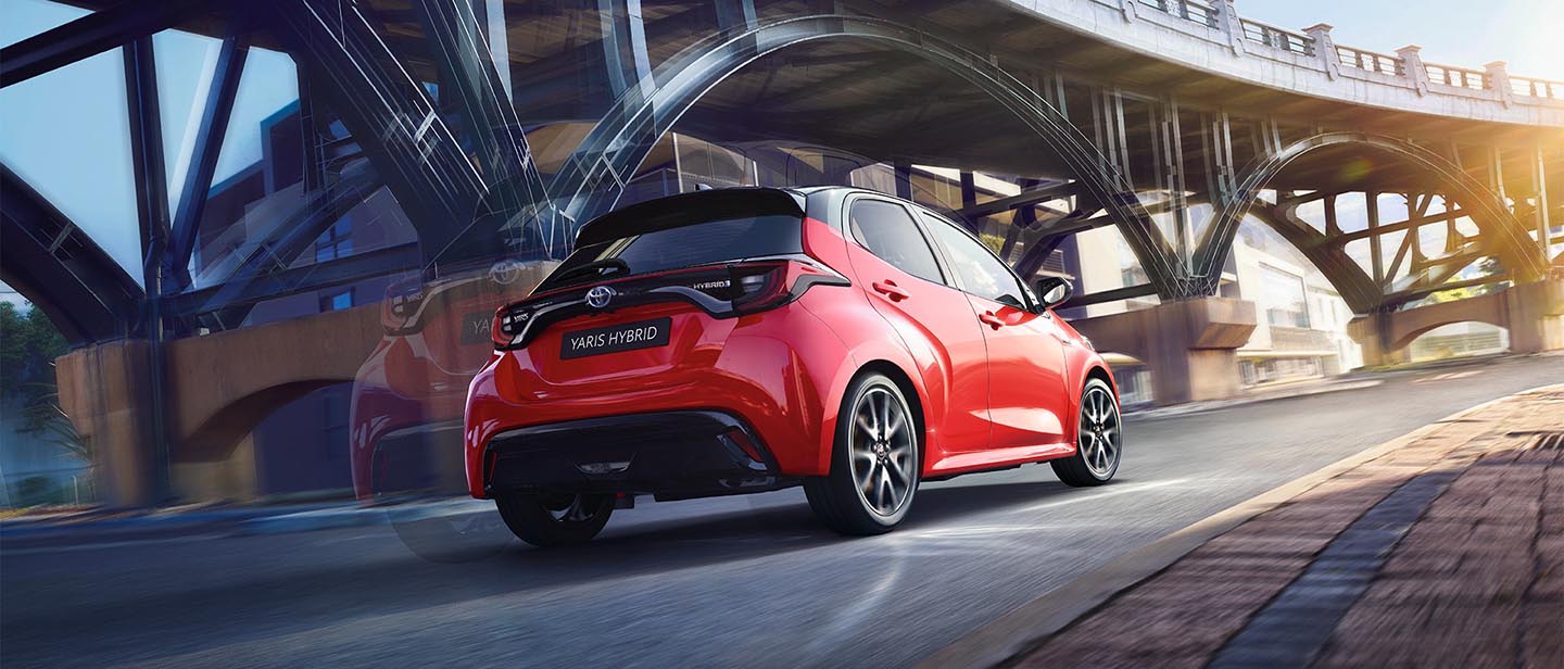 Toyota Yaris Monza e Brianza slide