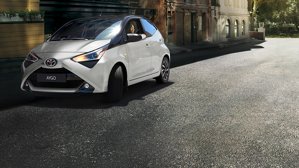 Toyota Aygo Monza e Brianza esterni