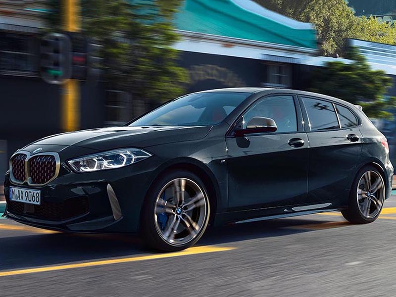 BMW M135i Xdrive Bergamo Lecco Sondrio slide