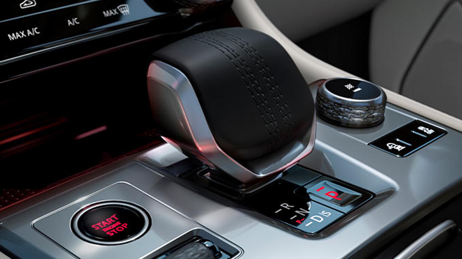 Jaguar F Pace Milano cambio automatico