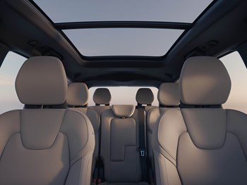 331904 New Volvo XC90 Interior