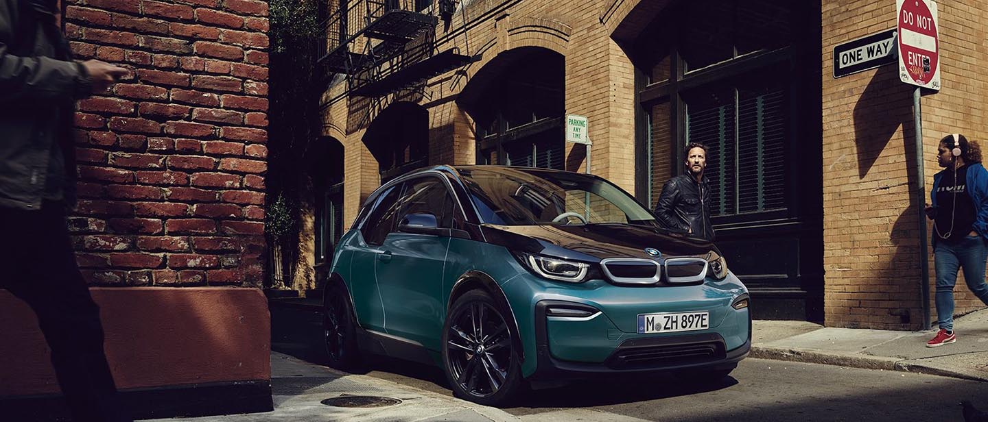 BMW I3 Bergamo Lecco Sondrio slide