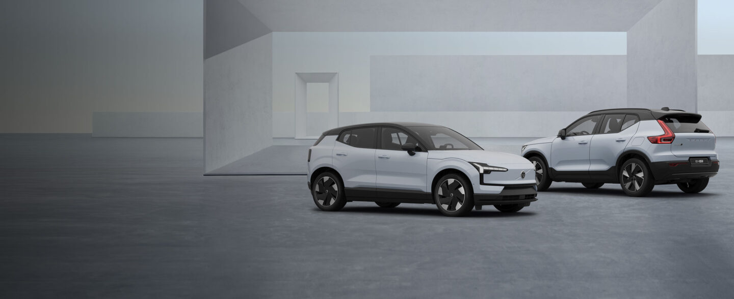 V252712 Dealernet EX30 EX40 Fondo Azzurro Desktop 1440X588