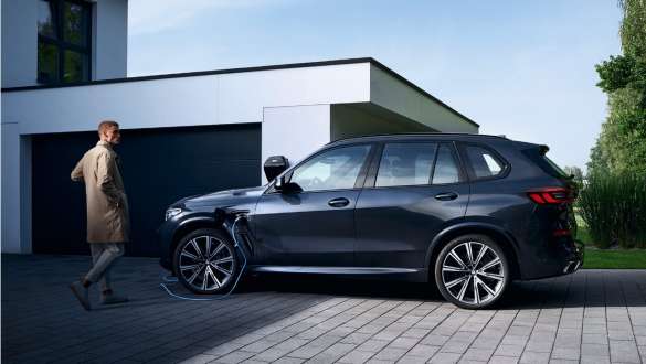 BMW X5 Plug In Hybrid Bergamo Lecco Sondrio ricarica