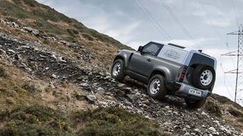 Land Rover Defender Milano Lecco Bergamo gallery 3