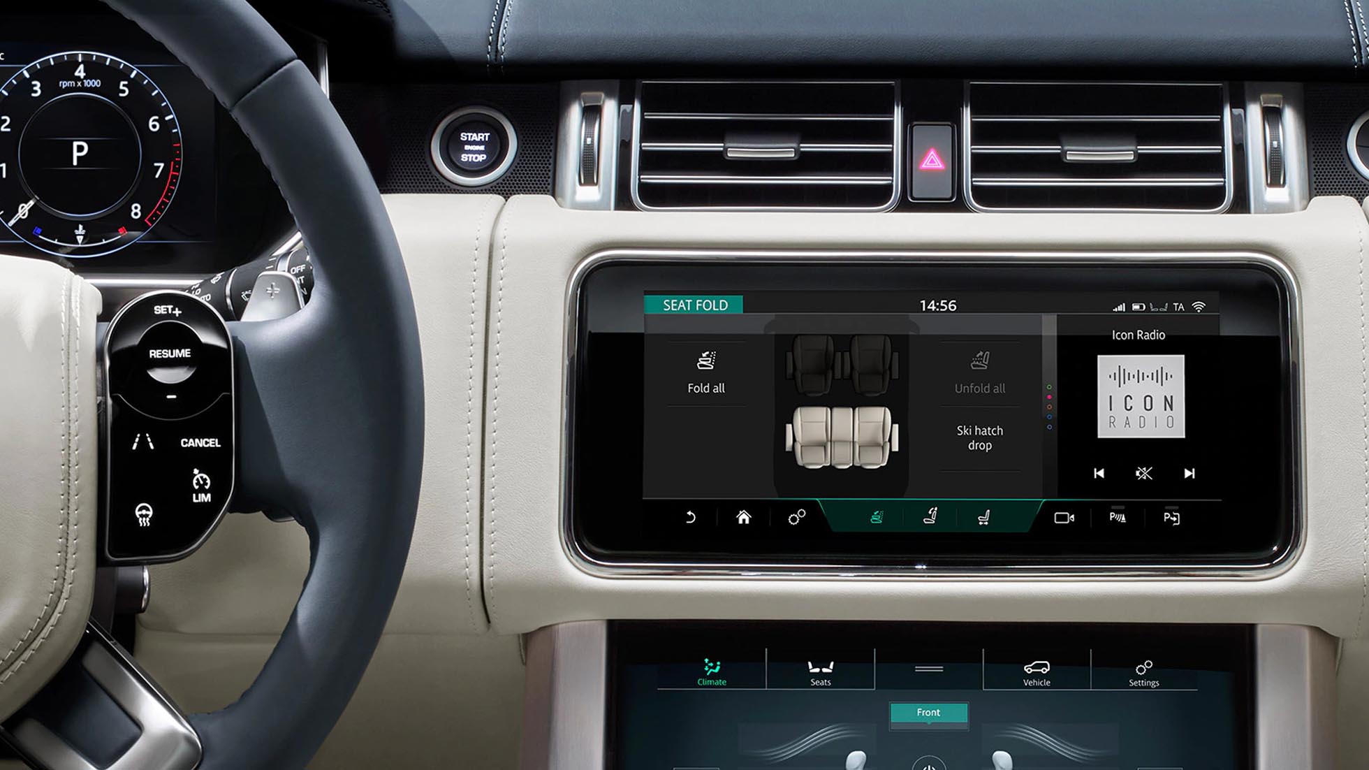 Land Rover Range Rover Milano Lecco Bergamo display