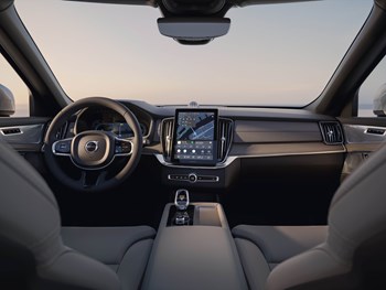 331895 New Volvo XC90 Interior
